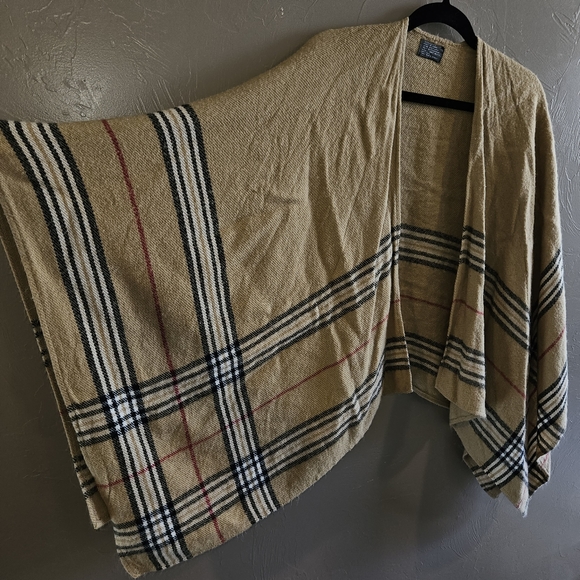 Poncho Blanket Scarf Tan Black Red Plaid One Size Women's Fall Accessory Sweater - Picture 5 of 7